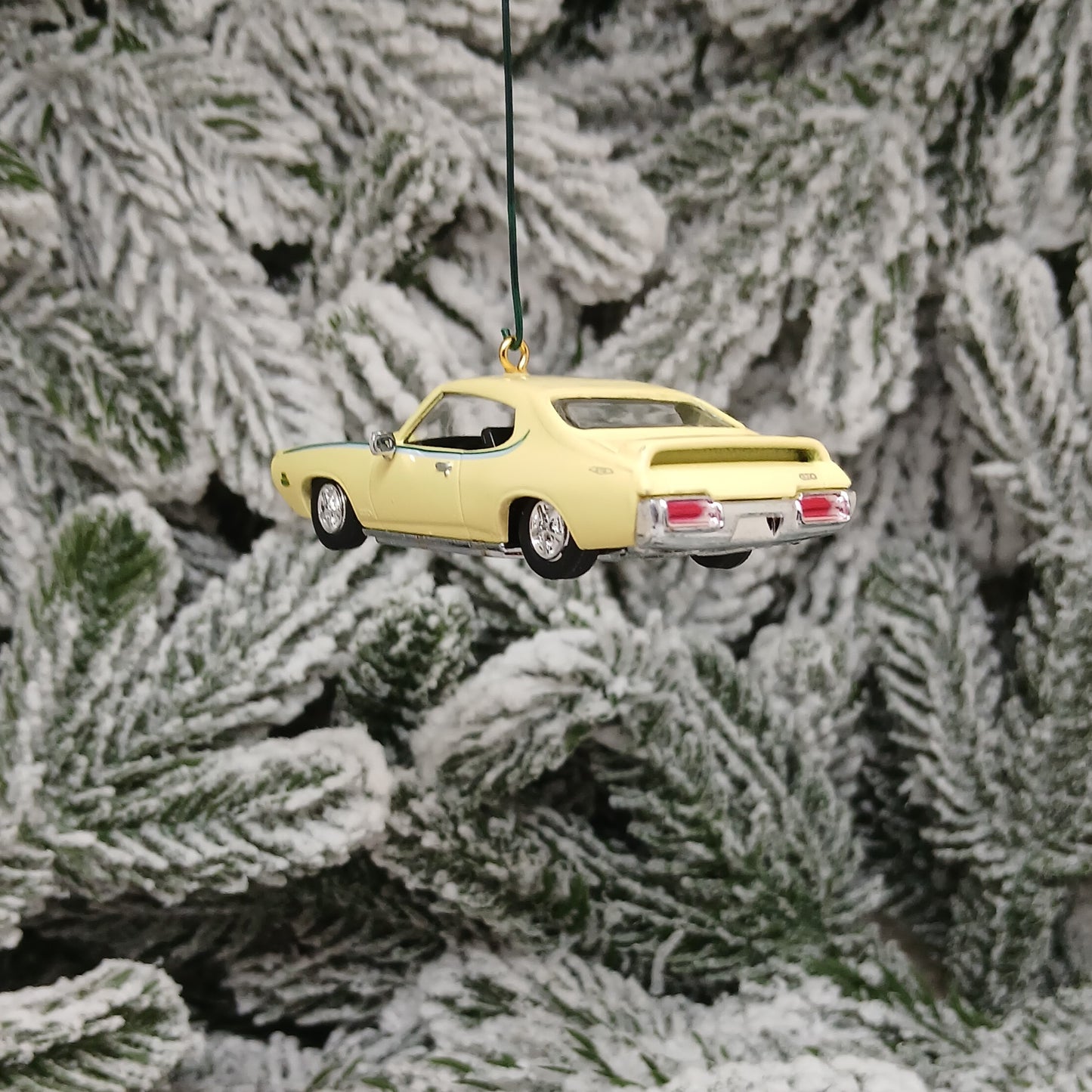 PONTIAC 1969 GTO Ornament Christmas Tree Decoration Unique Gift The Judge Yellow