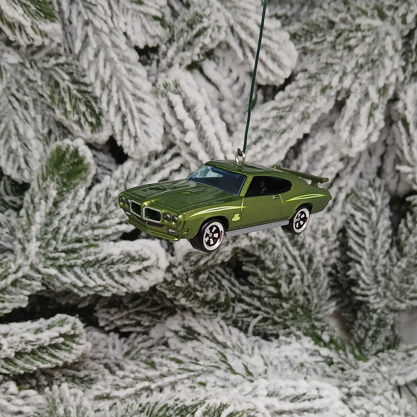 PONTIAC GTO 1970 Ornament Christmas Tree Decoration Unique Gift The Judge Green