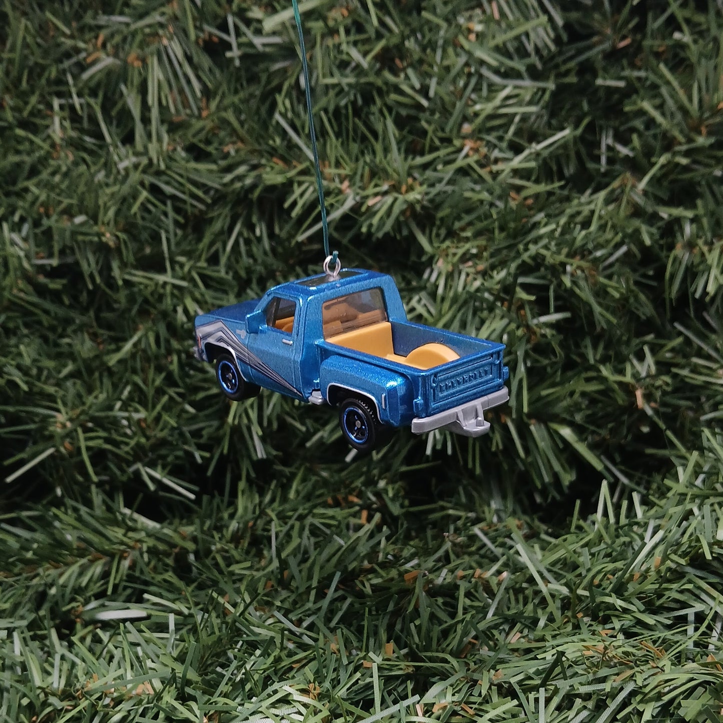 Chevy 1975 Truck Ornament Christmas Gift Idea Chevrolet Stepside Pickup Xmas Tree Decoration Blue