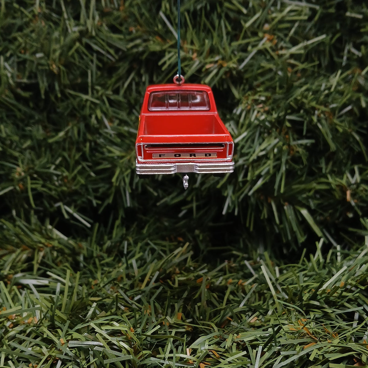 Ford F-150 Christmas Ornament 1978 F150 Ranger Truck Unique Gift Xmas Decoration Red