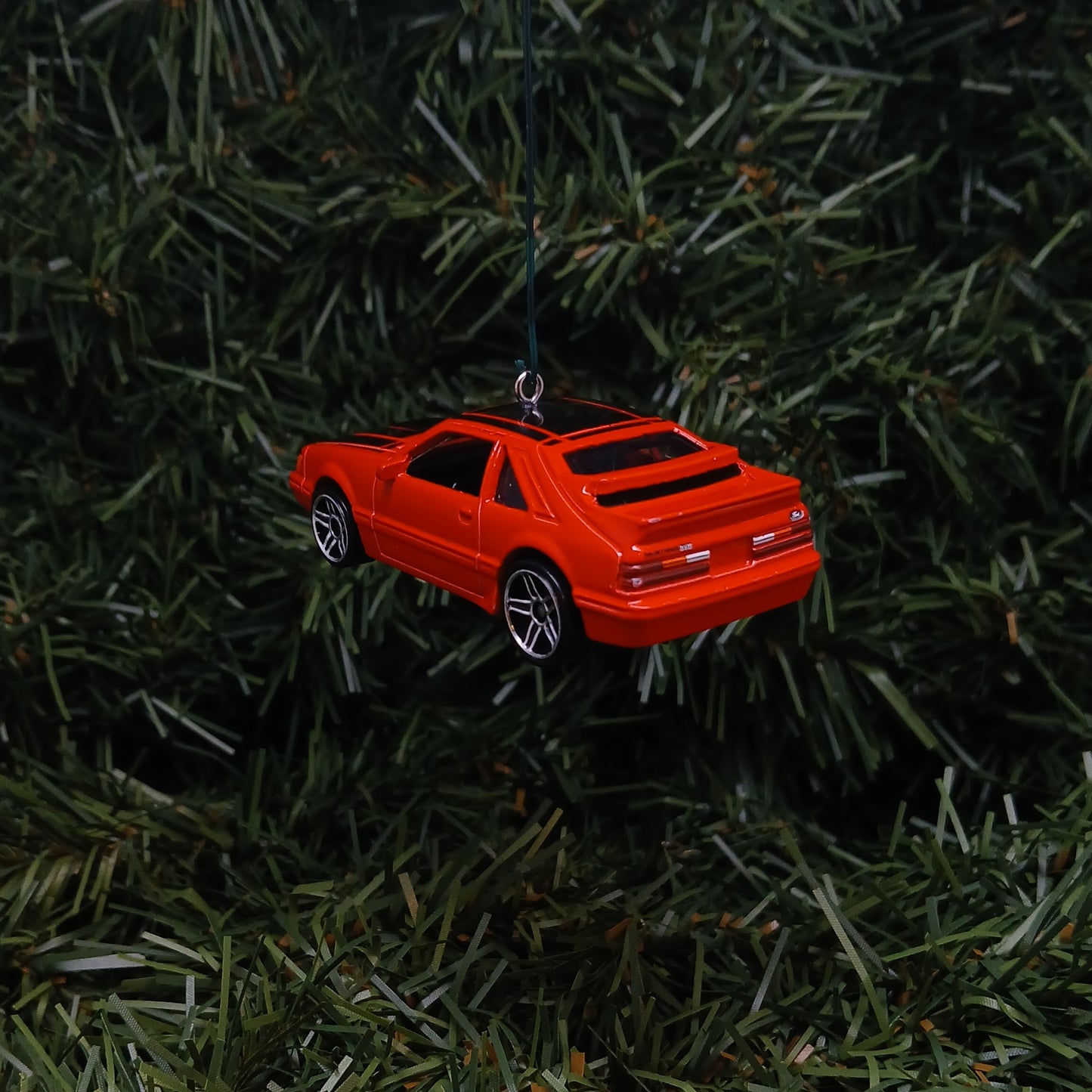 Ford Mustang 1984 SVO Christmas Ornament Gift Xmas Tree Decoration Red 1985 1986