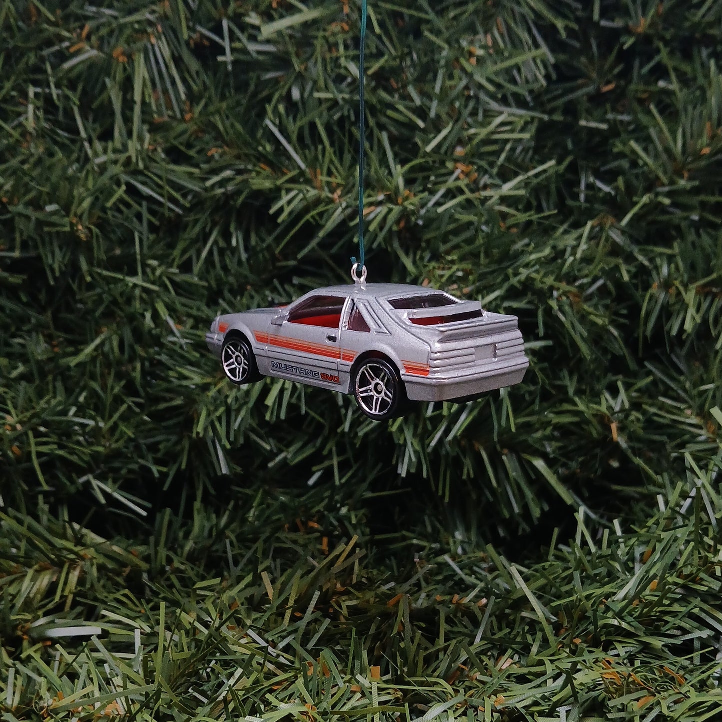 Ford Mustang 1984 SVO Christmas Ornament Gift Xmas Tree Decoration Silver 1985 1986