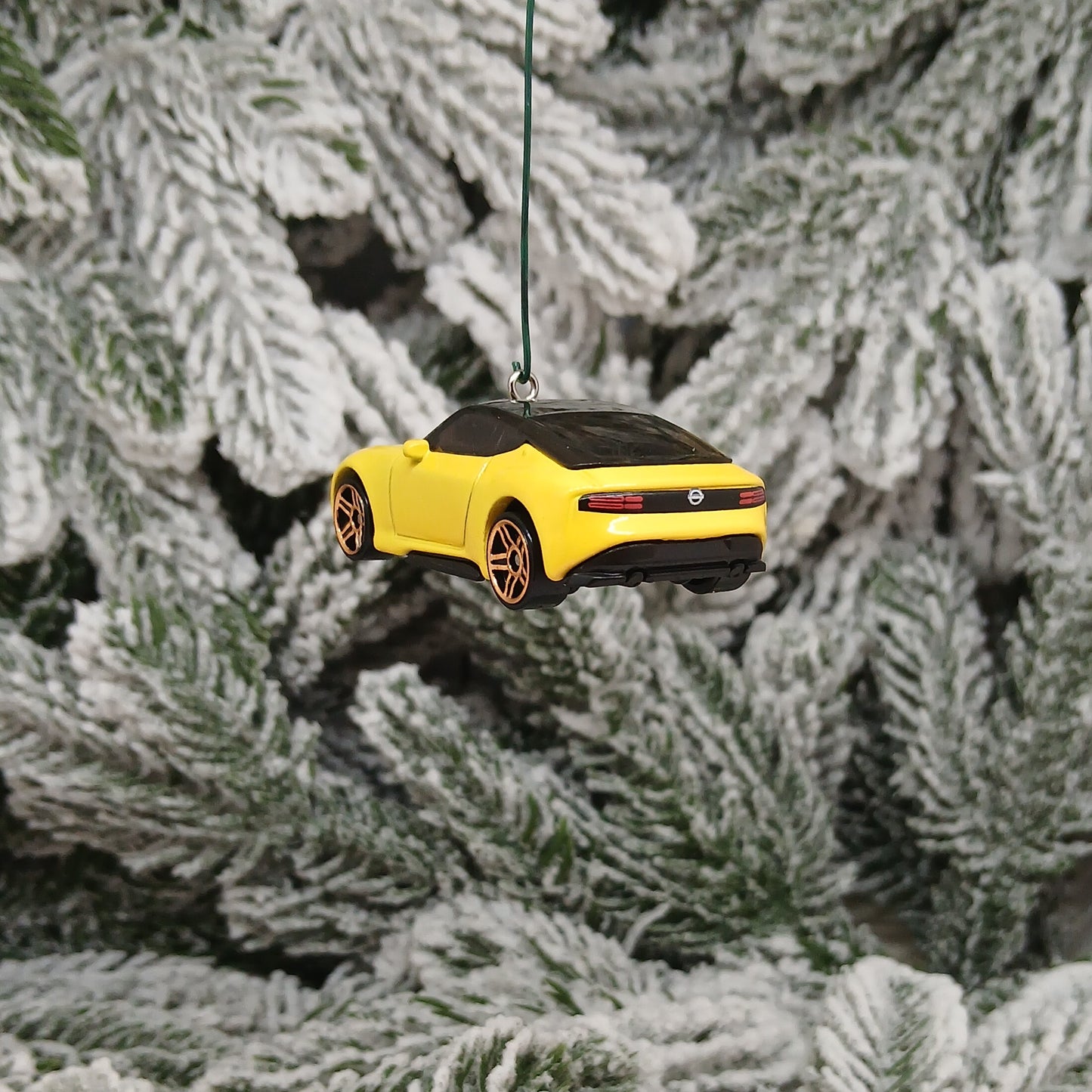NISSAN Z Christmas Ornament Unique Gift Car Xmas Tree Decoration Yellow