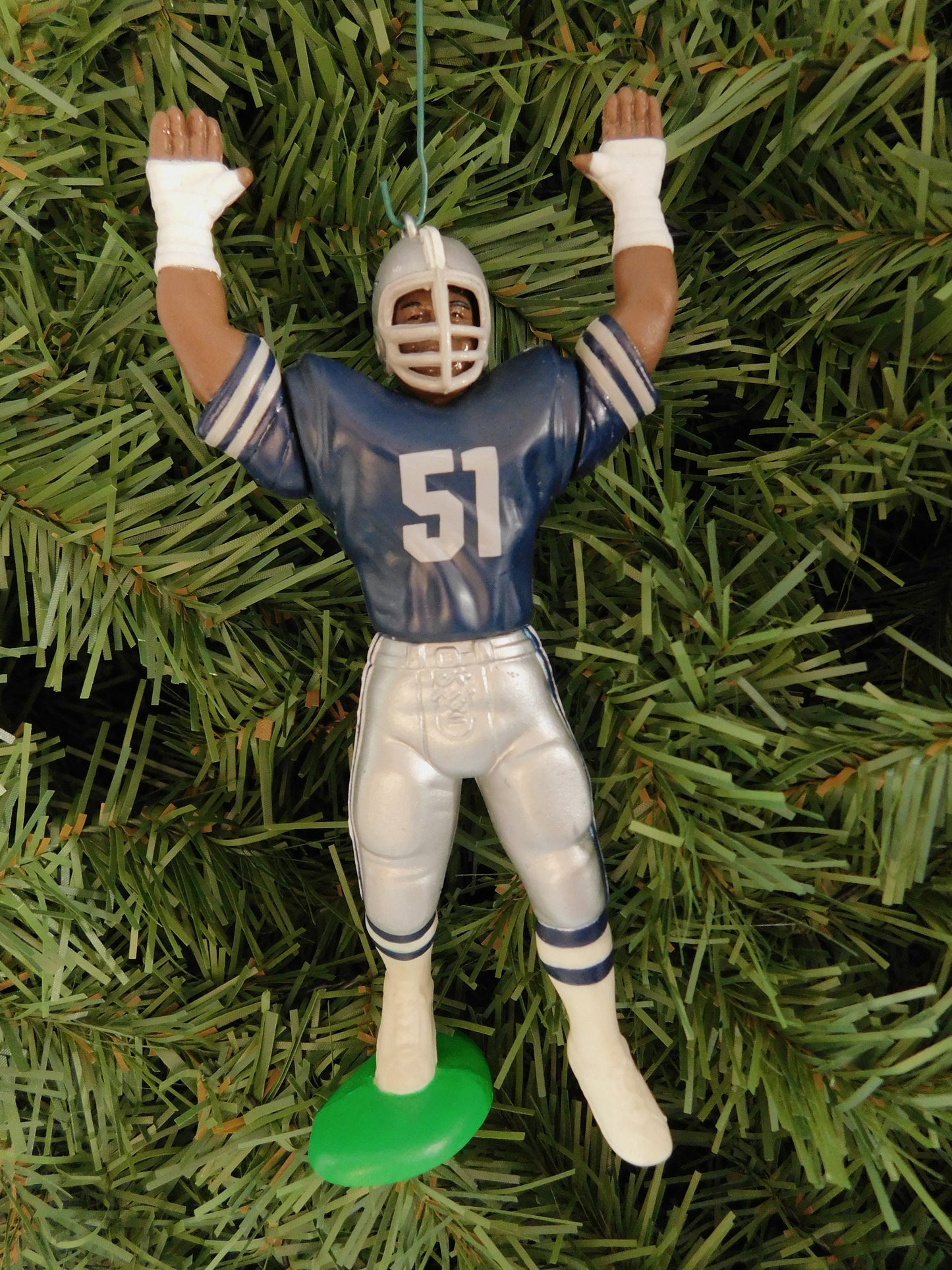DALLAS COWBOYS Christmas Ornament Gift Idea Ken Norton NFL Football Figure