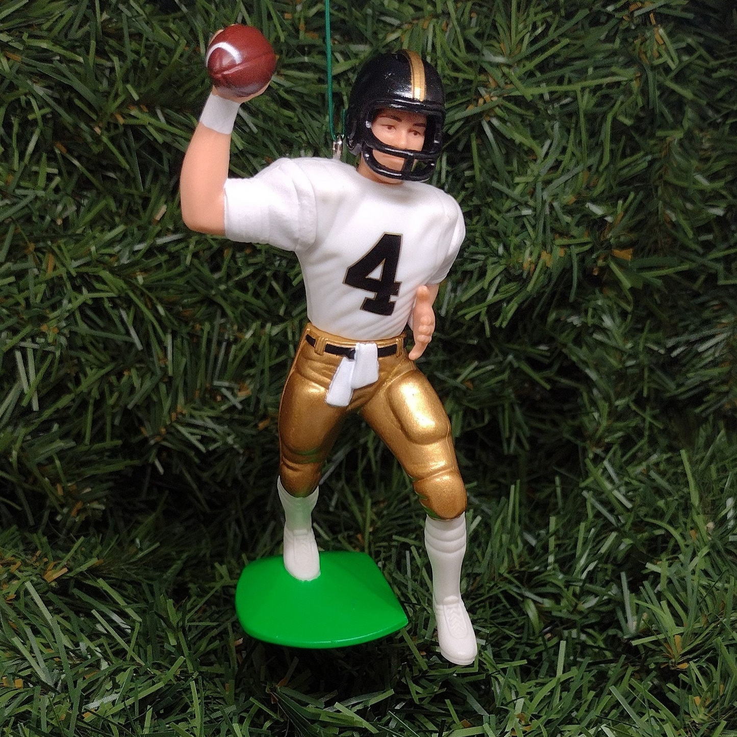 Brett Favre SOUTHERN MISS Golden Eagles Christmas tree ornament xmas NCAA football figure unique gift idea Southern Mississippi