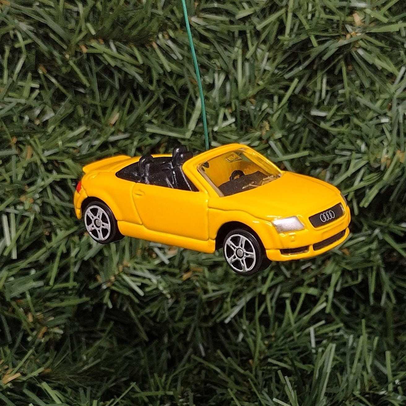 AUDI TT Roadster Christmas Ornament Unique Gift Idea Xmas Tree Decoration Yellow
