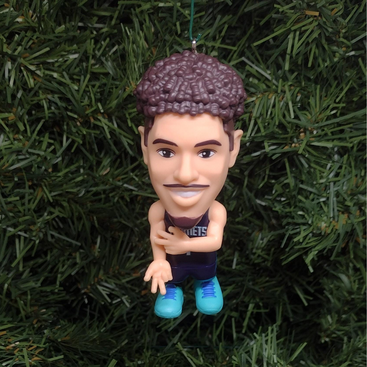 CHARLOTTE HORNETS Ornament LaMelo Ball Christmas Tree Decoration NBA basketball figure 3 inch