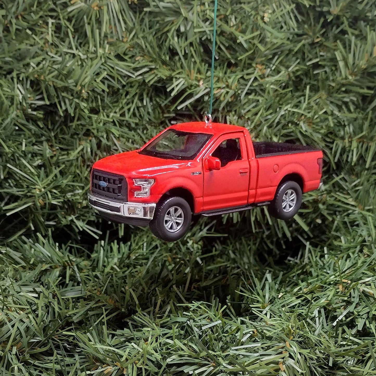 FORD F-150 Truck Ornament Christmas Tree Decoration Fun Automotive Xmas Gift Idea 5 inch 2015-2020 White Red Blue