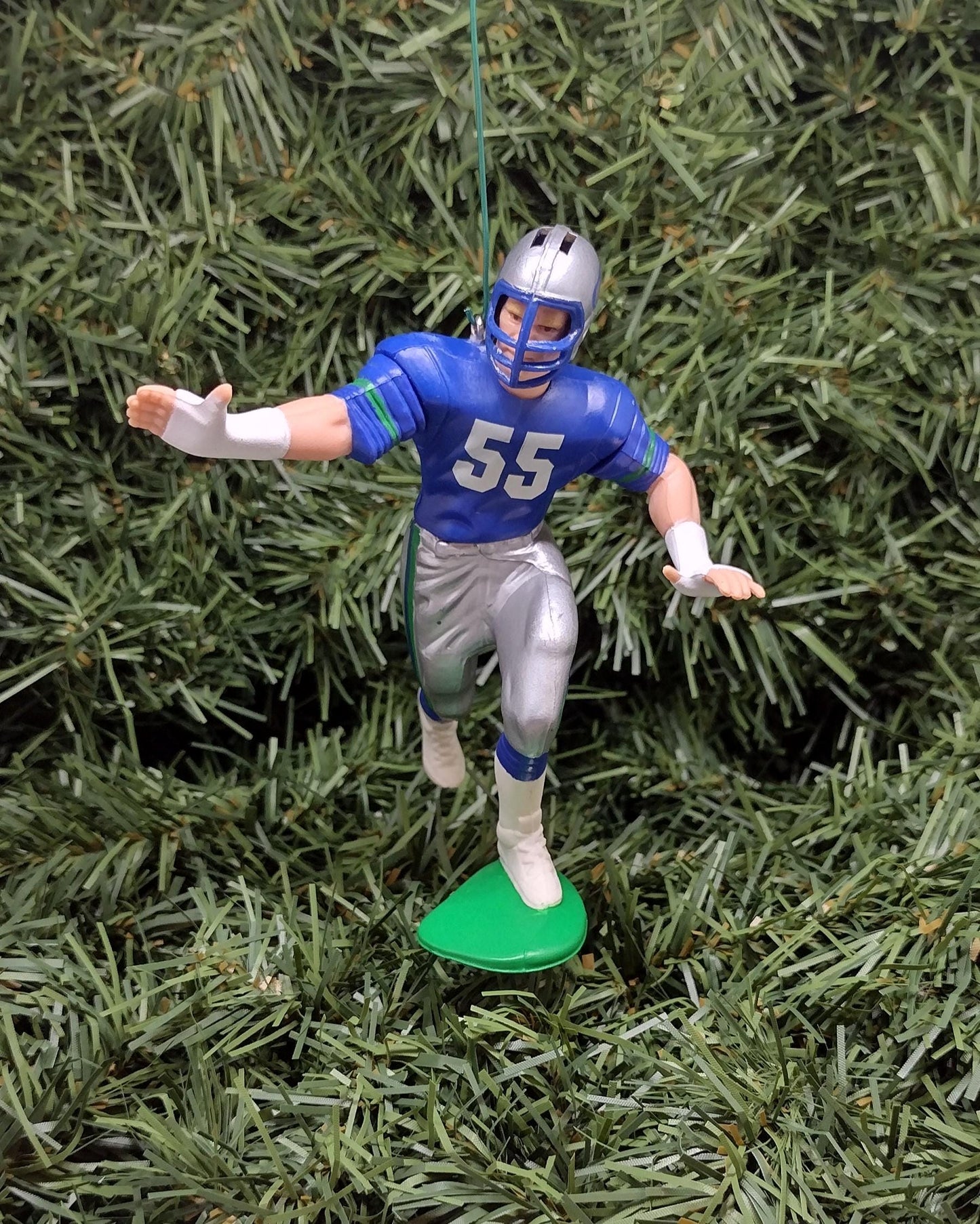 Brian Bosworth SEATTLE SEAHAWKS Christmas tree Ornament xmas nfl football figure unique gift