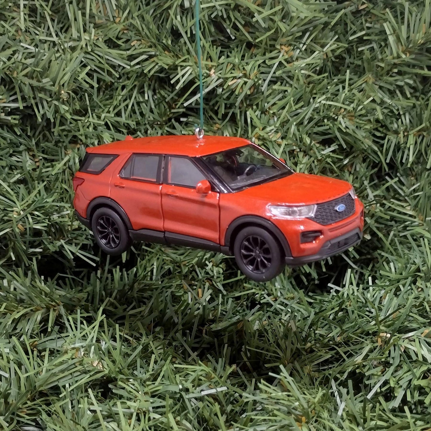 FORD Explorer Ornament Christmas Tree Decoration 2023 Fun Automotive Xmas Gift Idea 5 inch Silver Blue Red 2020 2021 2022 2024