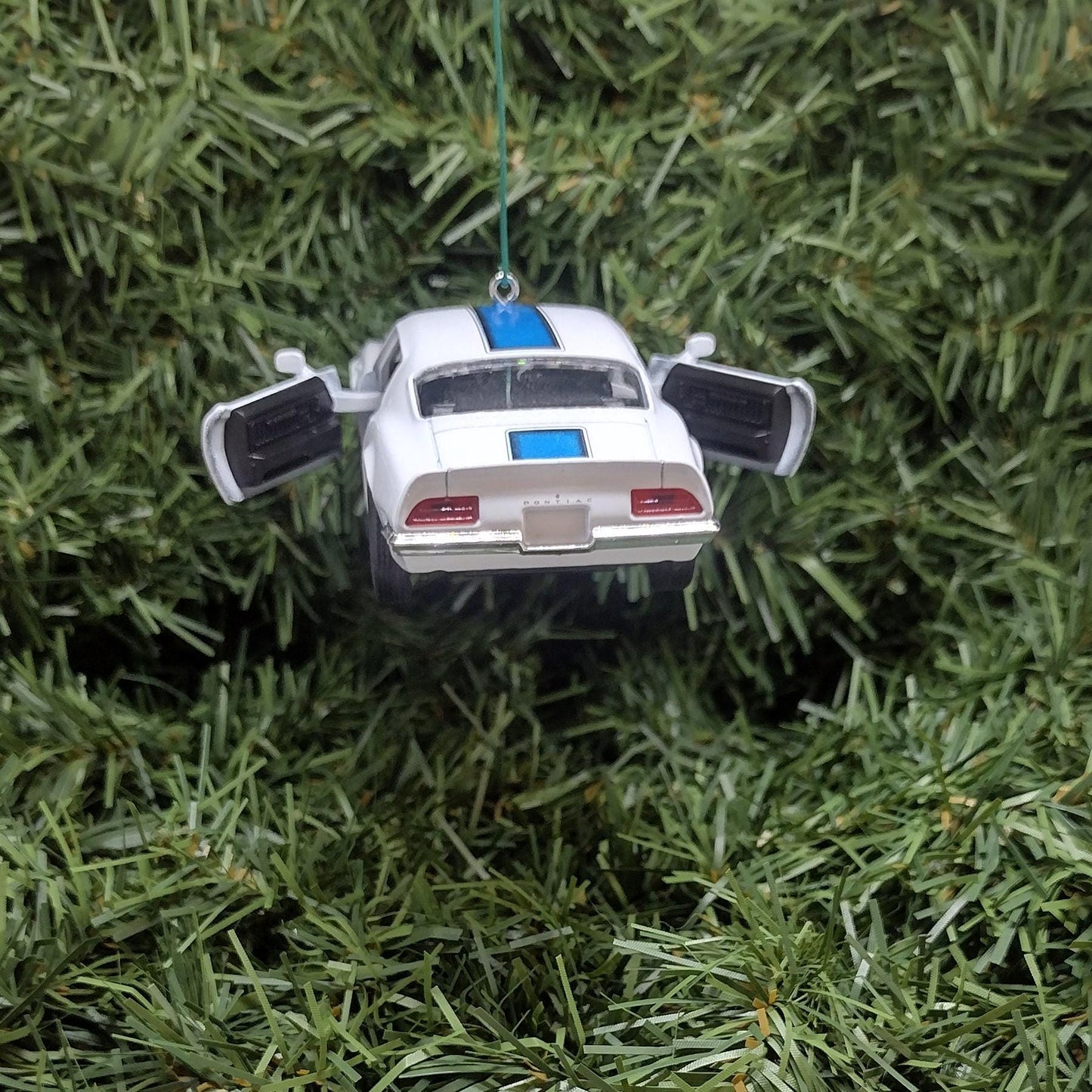 PONTIAC Firebird Trans Am 1972 Ornament Christmas Tree Decoration Fun Car Gift Unique Xmas Present White