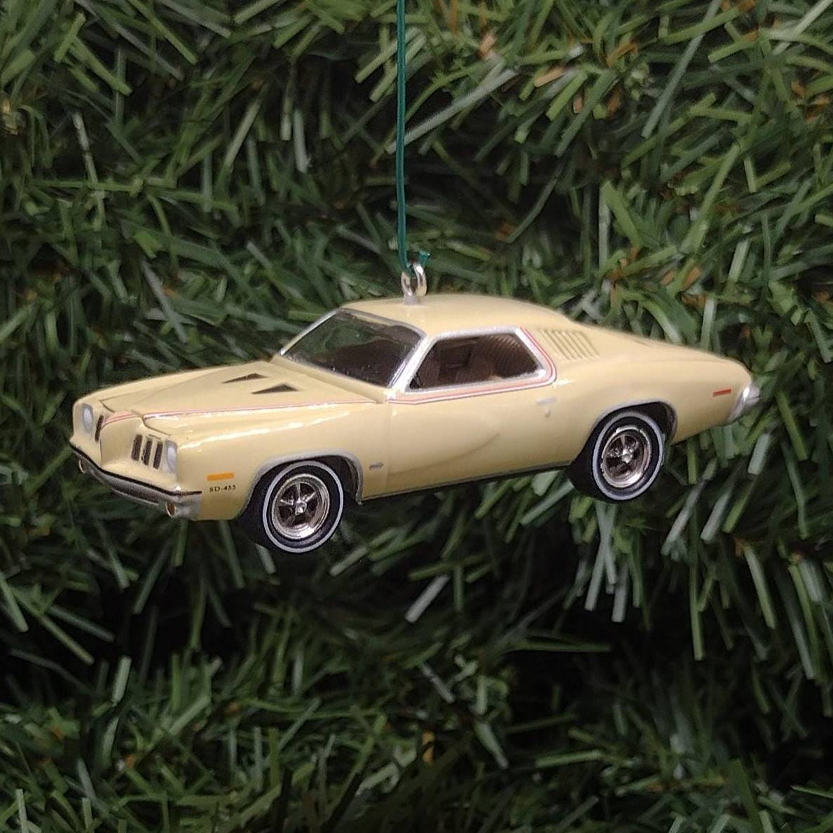 PONTIAC GRAND AM 1973 Christmas Tree Decoration Unique Xmas Gift Idea Mesa Tan Color Nicely Detailed 1974 1975