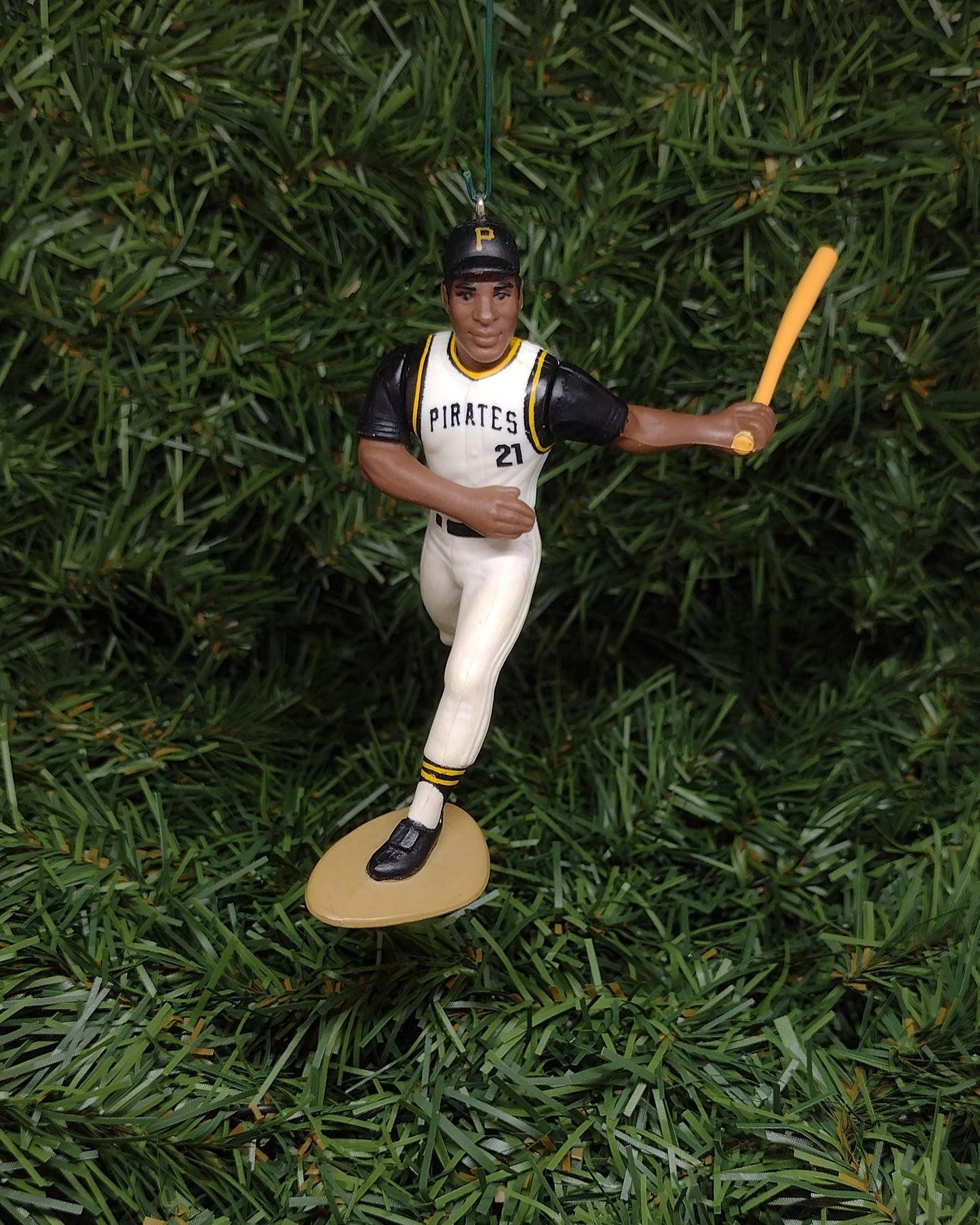 Roberto Clemente Pittsburgh Pirates Ornament Christmas Gift Idea MLB Baseball Figure Unique Xmas Tree Decoration