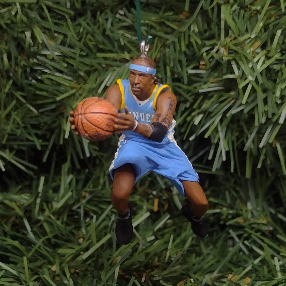 Allen Iverson DENVER NUGGETS Ornament Christmas Tree Decoration Xmas Gift 2.5 inch