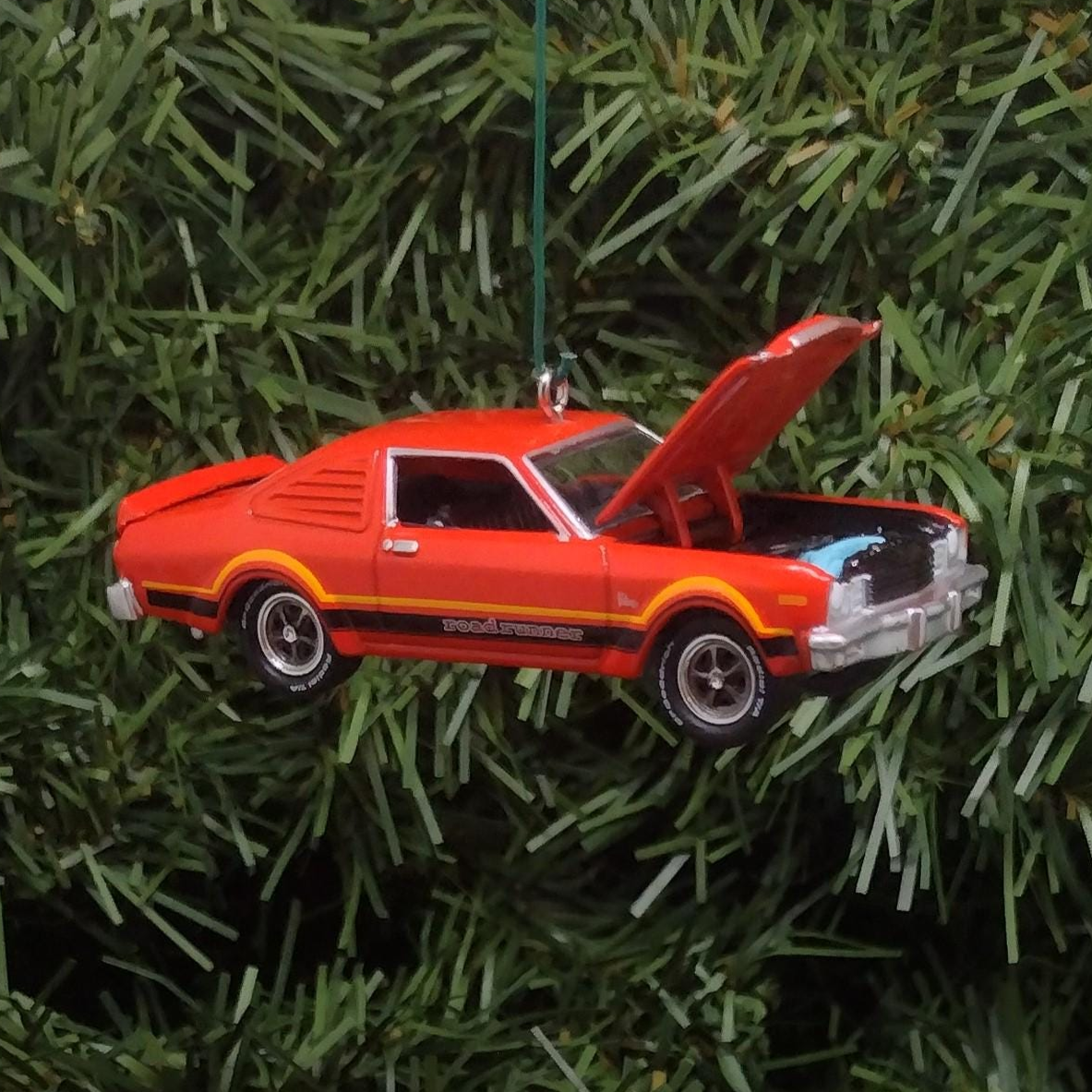 Plymouth 1976 Volare Road Runner Ornament Mopar Christmas Tree Decoration