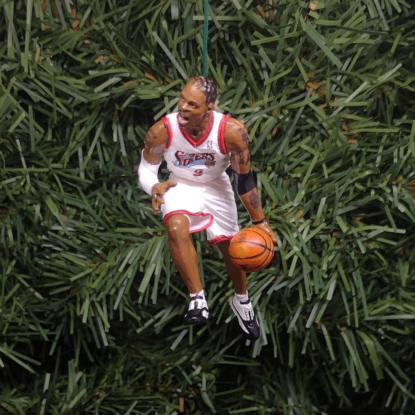 Allen Iverson 76ERS Ornament Christmas tree decoration unique Xmas gift Philadelphia Sixers 2.5 inch
