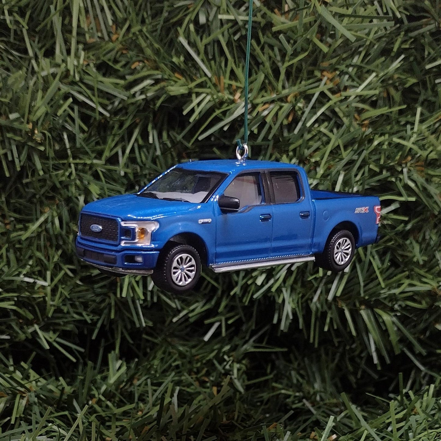 Ford F-150 Ornament 2015-2020 Christmas Gift Idea F150 Pickup Truck Unique Xmas Tree Decoration Great Detail