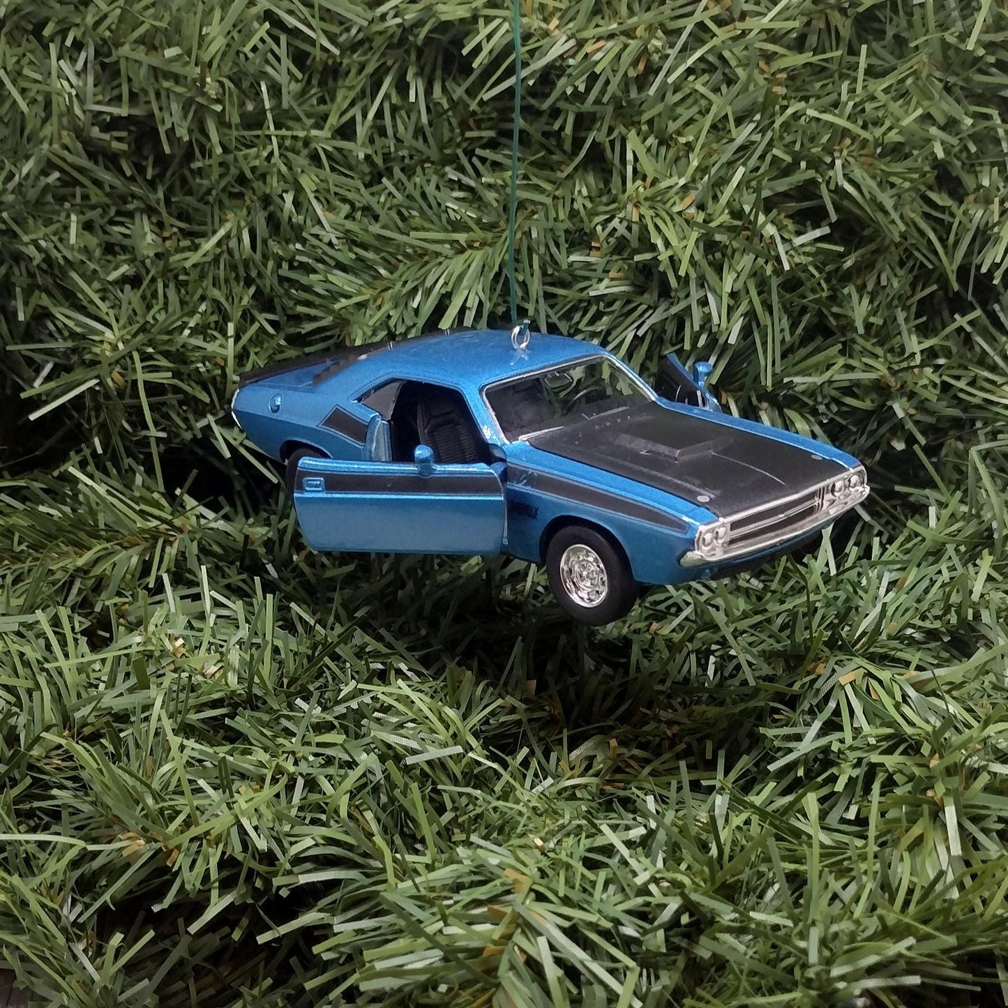 DODGE Challenger Ornament 1970 340 Six Pack Christmas Gift Unique Xmas Tree Decoration Blue