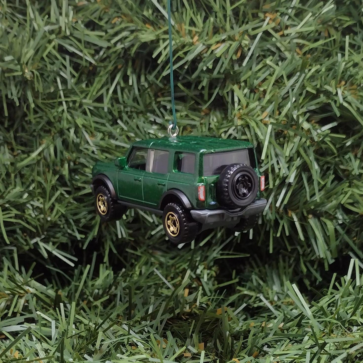 Ford Bronco Ornament 2021 4 door Christmas Decoration Unique Gift Idea 2022 2023 2024 Green