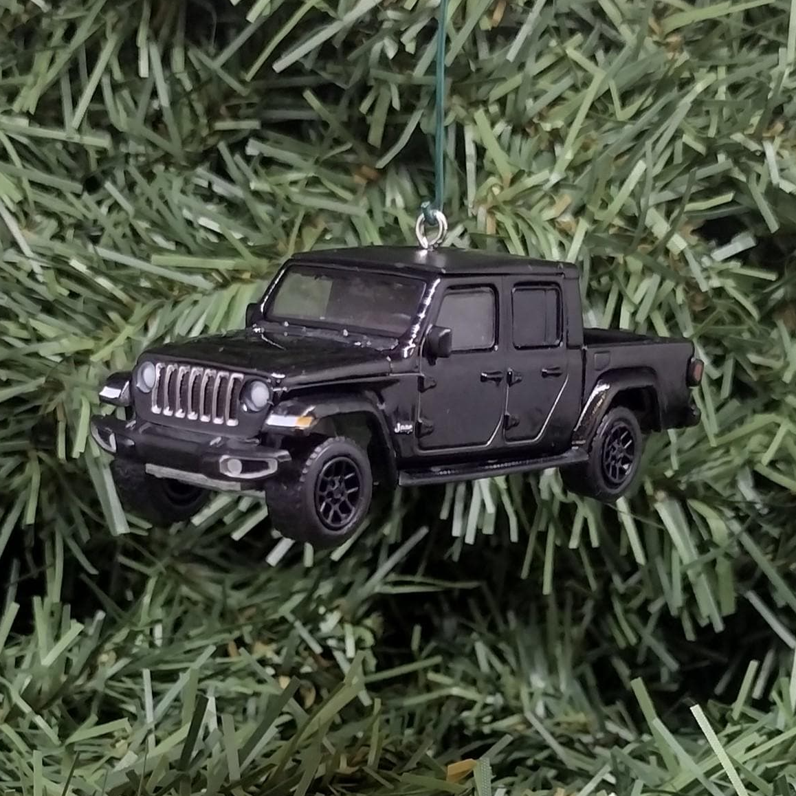JEEP GLADIATOR Ornament Christmas Gift idea unique Xmas decoration 4x4 SUV 2020-2023 Black