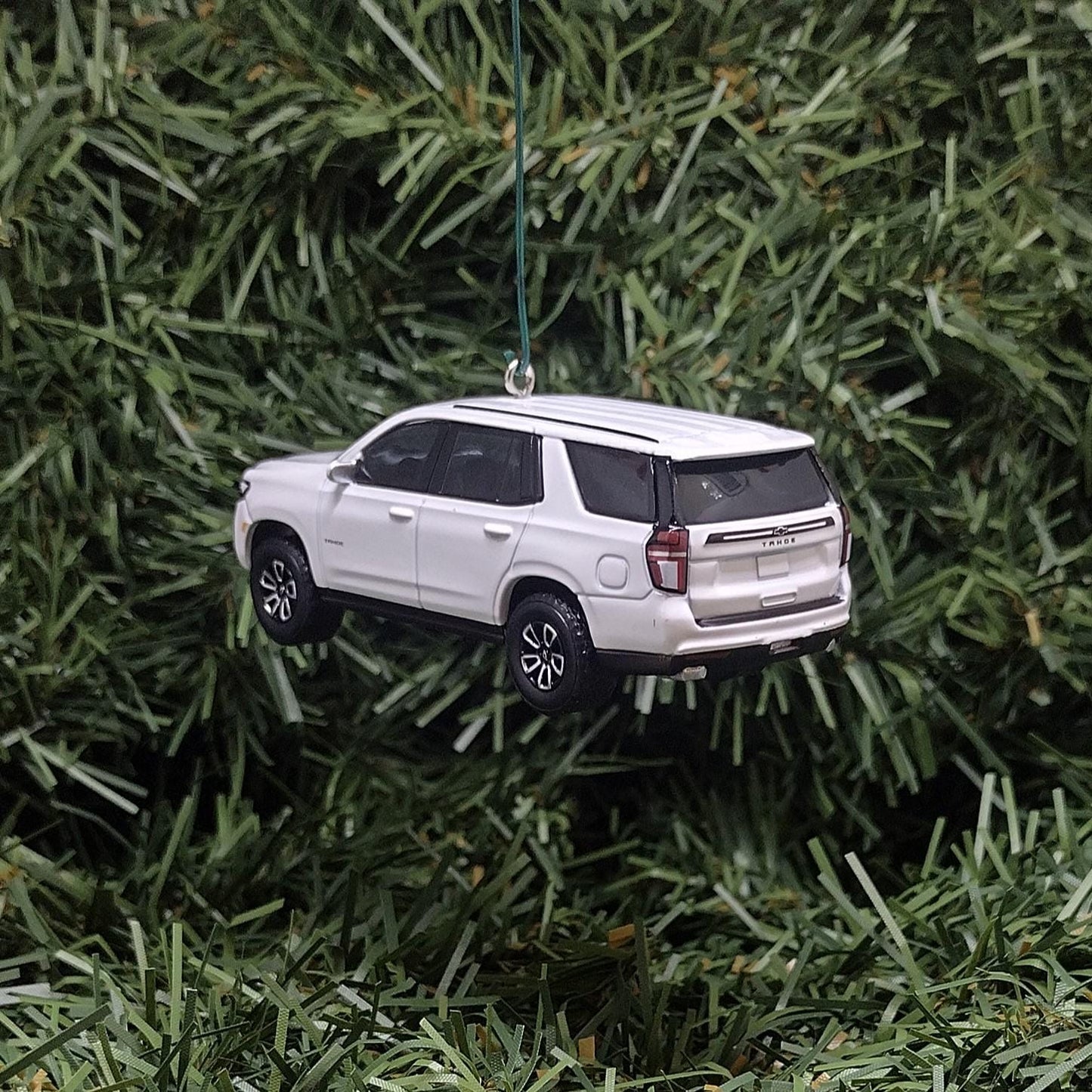 Chevy Tahoe Ornament Christmas Gift 2024 Chevrolet Xmas Decoration Great Detail 2021-2023 White