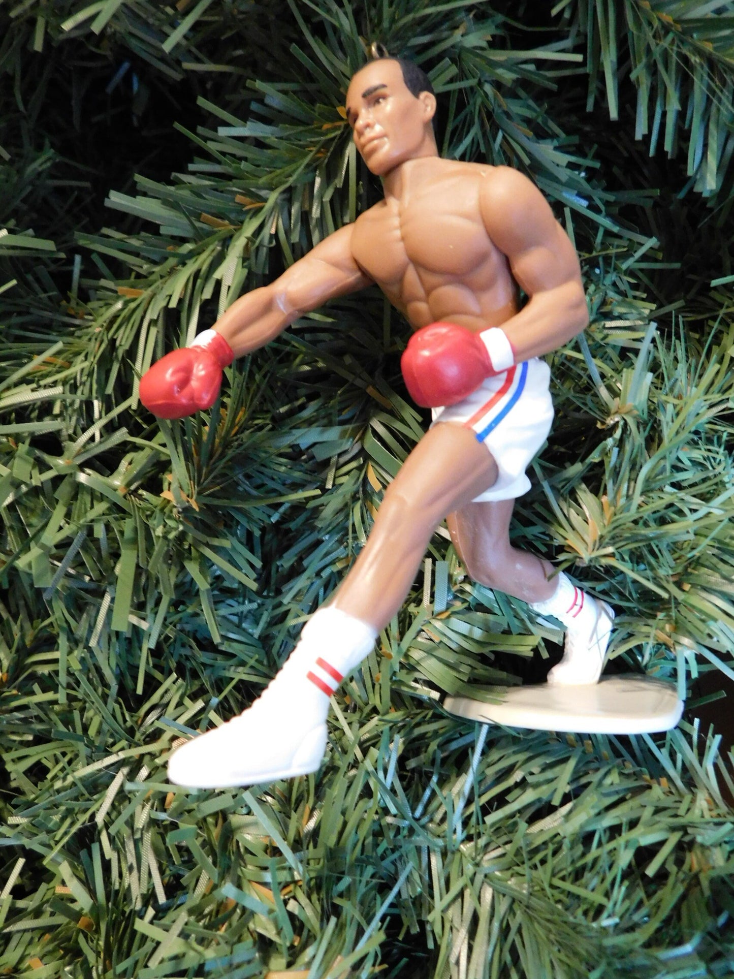 Sugar Ray Leonard boxing Christmas tree ornament xmas figure