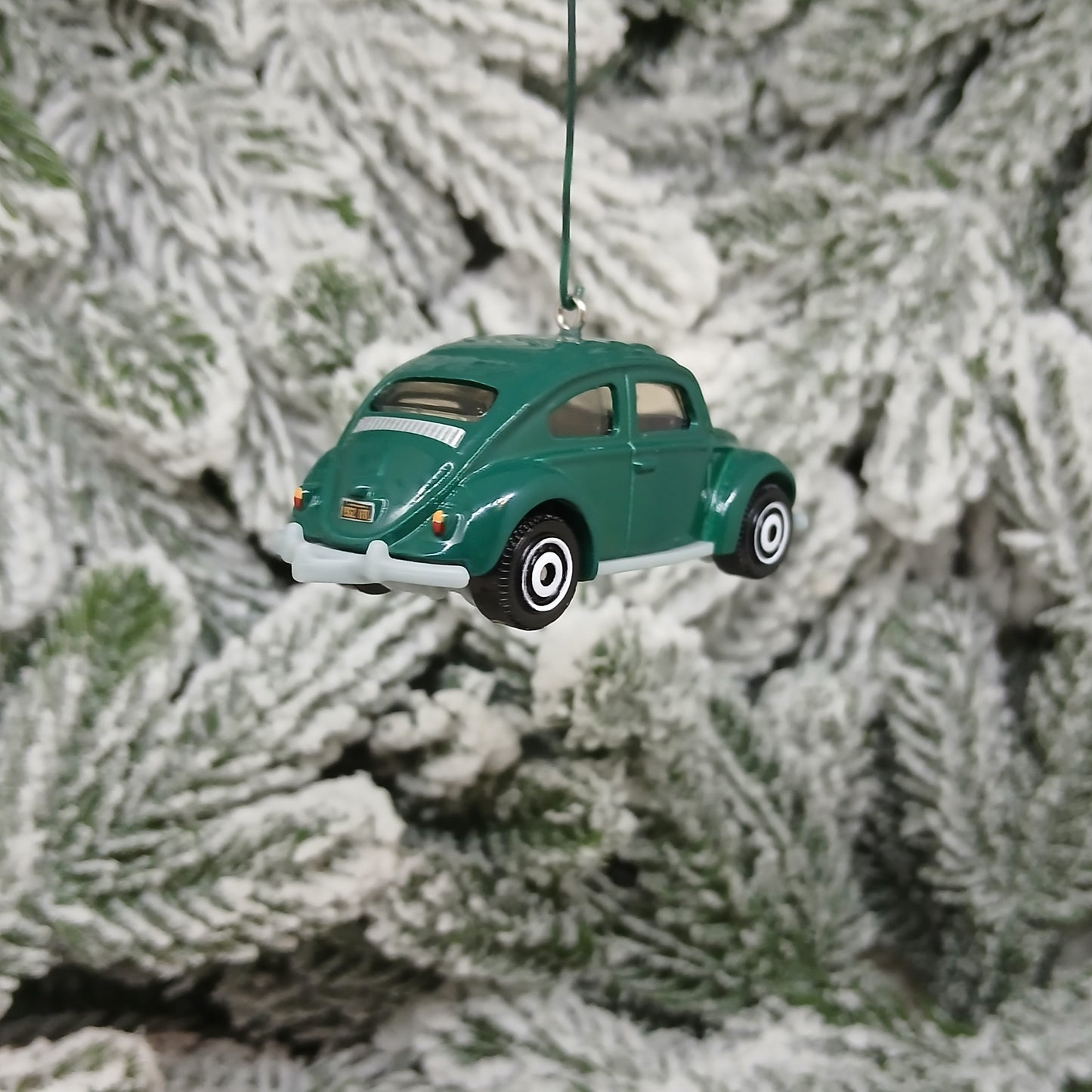 VW Beetle 1962 Christmas Ornament Gift Idea Volkswagen Green Xmas Tree Decoration Licensed