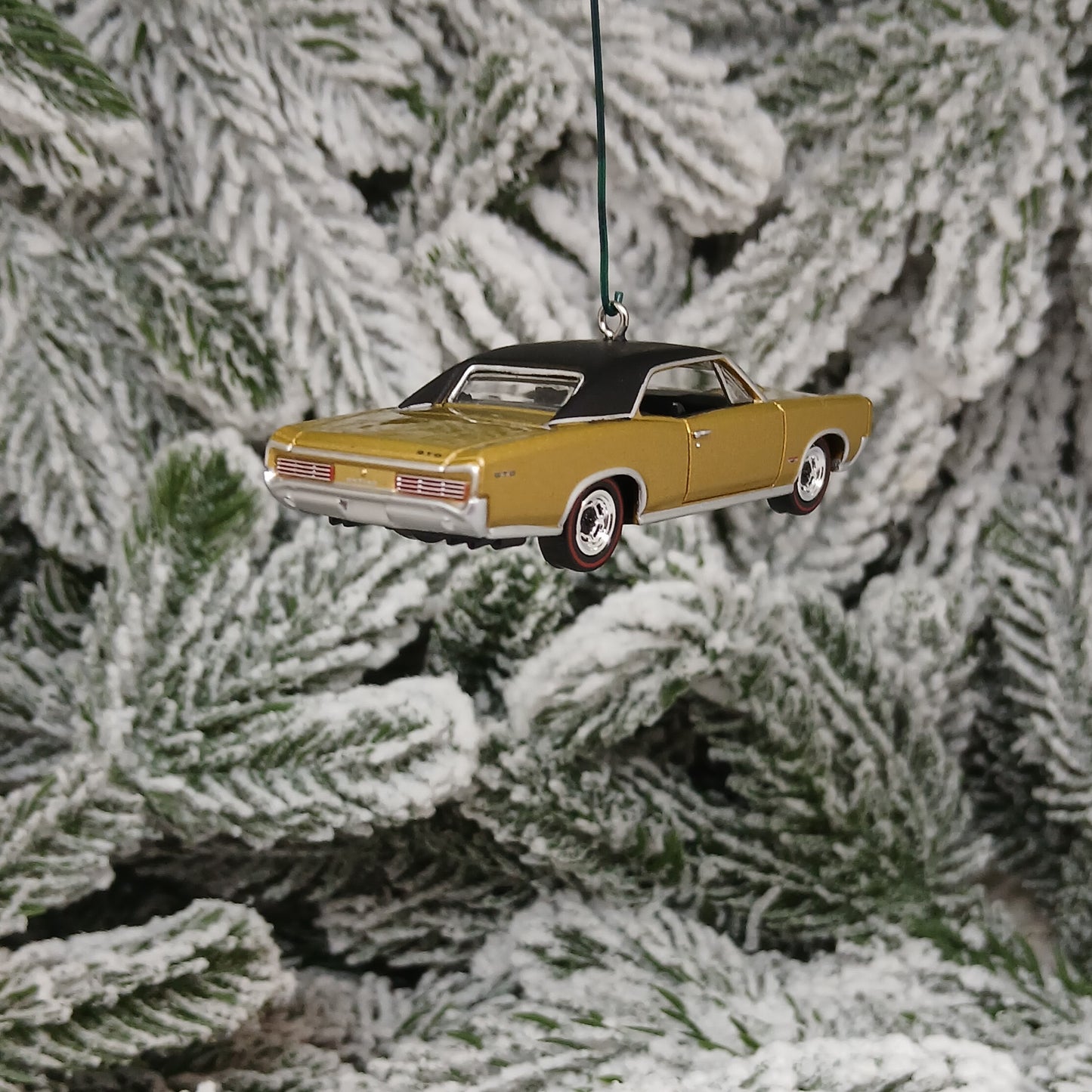 Pontiac 1966 GTO Ornament Christmas Gift Xmas Tree Decoration Classic Muscle Car