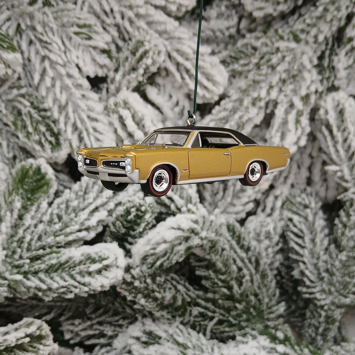 Pontiac 1966 GTO Ornament Christmas Gift Xmas Tree Decoration Classic Muscle Car