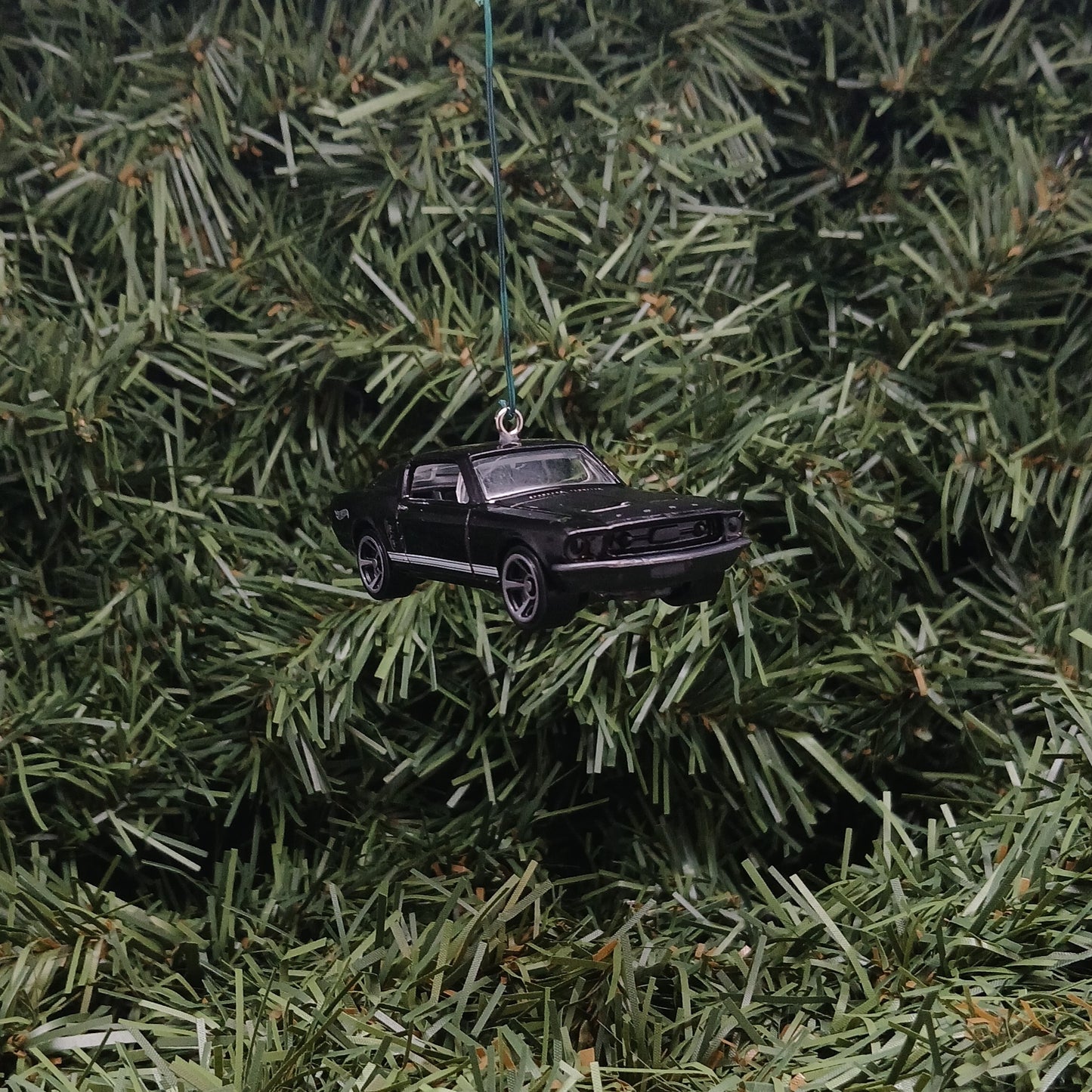 Ford 1967 Mustang Ornament Christmas Gift Unique Xmas Tree Decoration Green Black