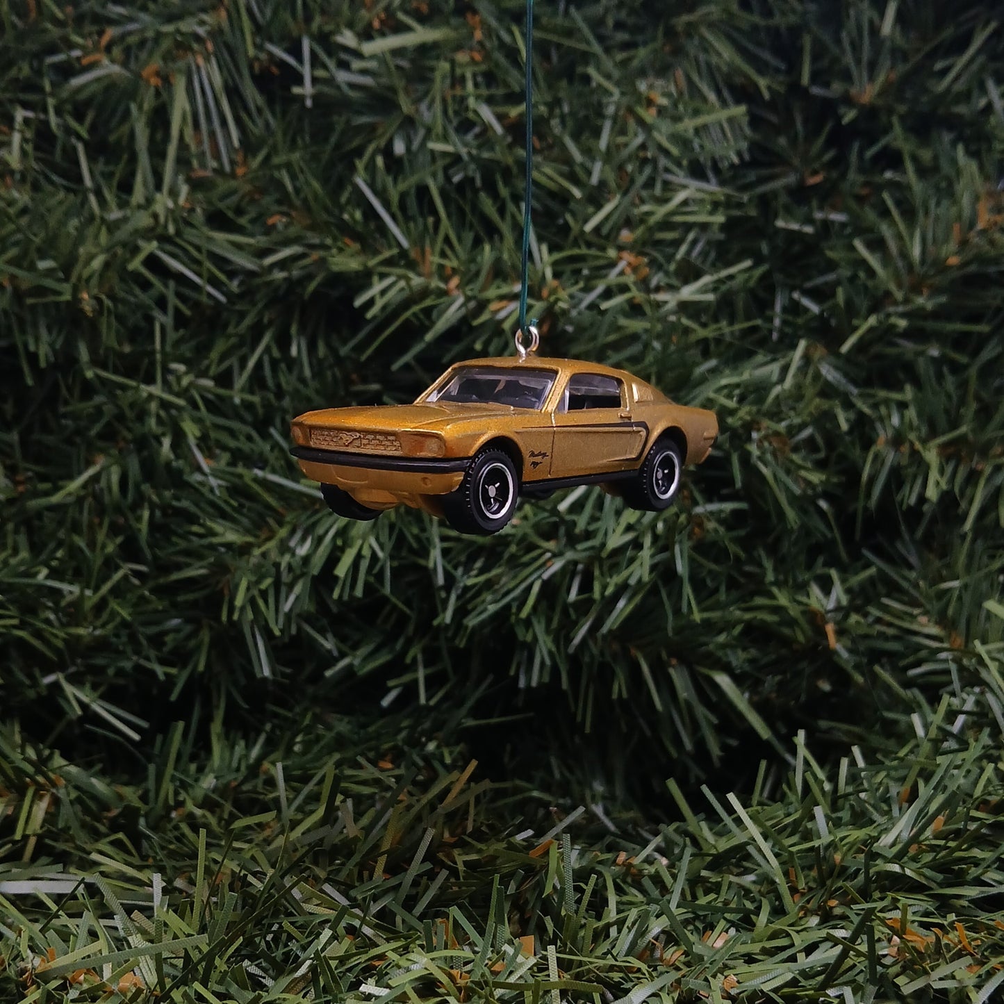 Ford Mustang 1968 Fastback Ornament Christmas Gift Unique Xmas Tree Decoration Blue Gold