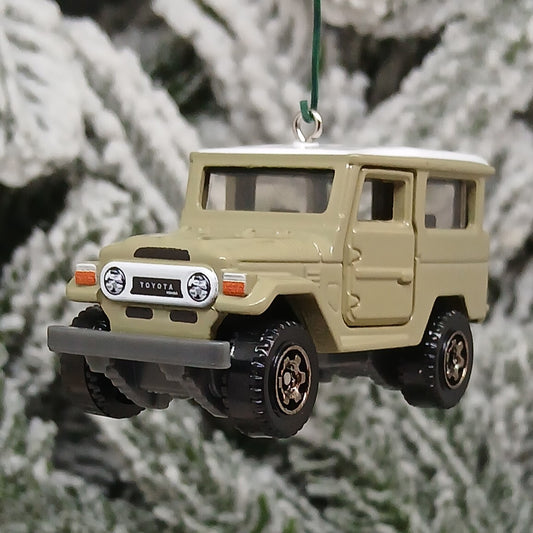 TOYOTA 1968 FJ40 Ornament Christmas Tree Decoration Gift Idea Doors Open Tan/Beige
