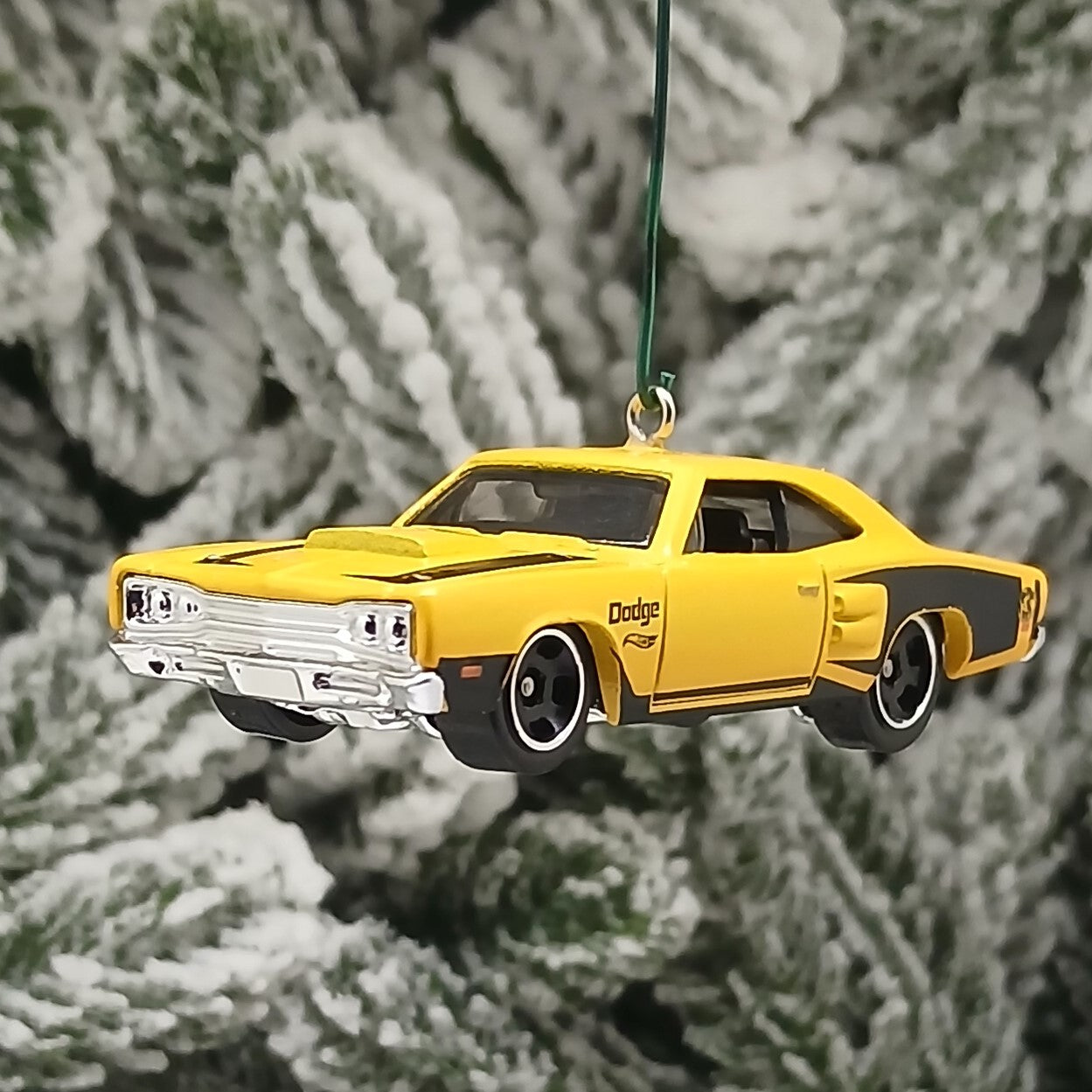 Dodge 1969 Super Bee Ornament Christmas Gift Mopar Yellow Coronet 1968