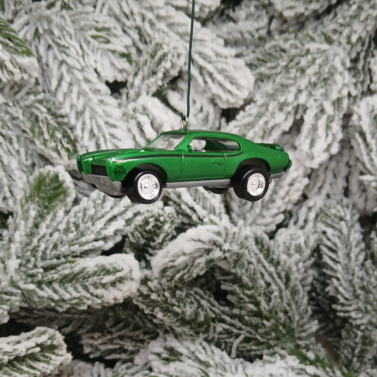 PONTIAC GTO JUDGE 1969 Ornament Christmas Tree Decoration Unique Gift Green