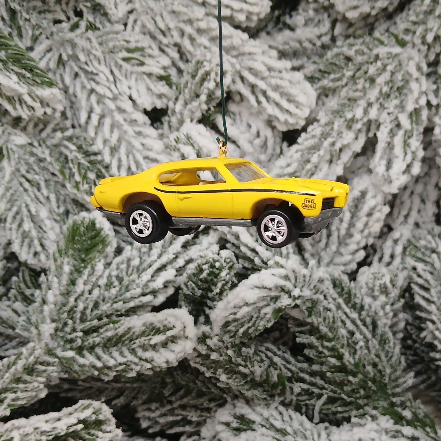 PONTIAC GTO JUDGE 1969 Ornament Christmas Tree Decoration Unique Gift Yellow