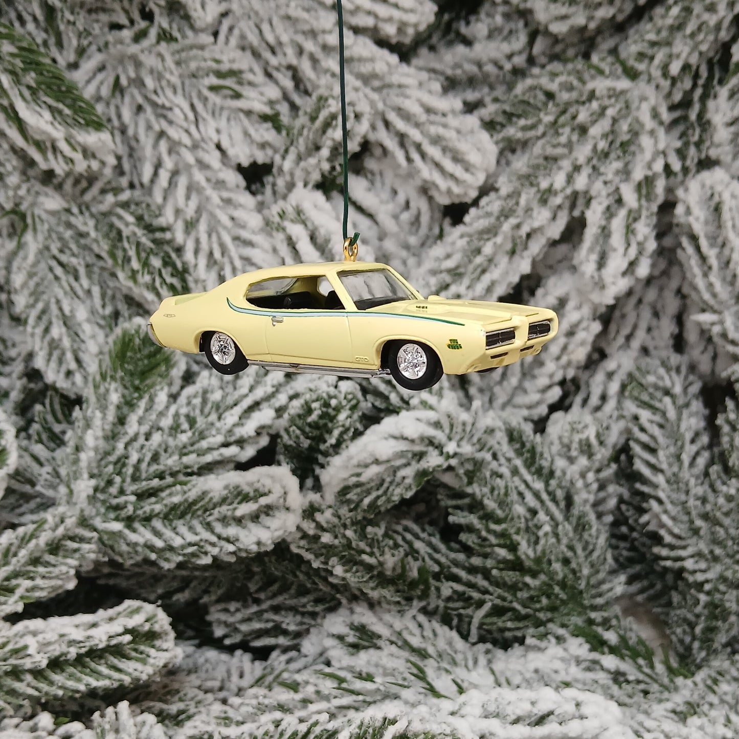 PONTIAC 1969 GTO Ornament Christmas Tree Decoration Unique Gift The Judge Yellow