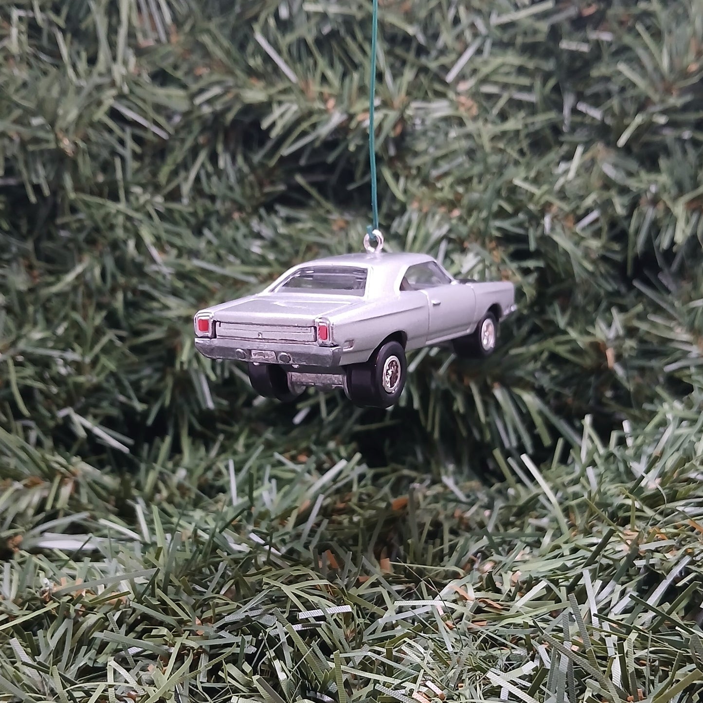Plymouth Roadrunner Ornament 1969 Mopar Christmas Tree Decoration Gift Classic Car (Copy)