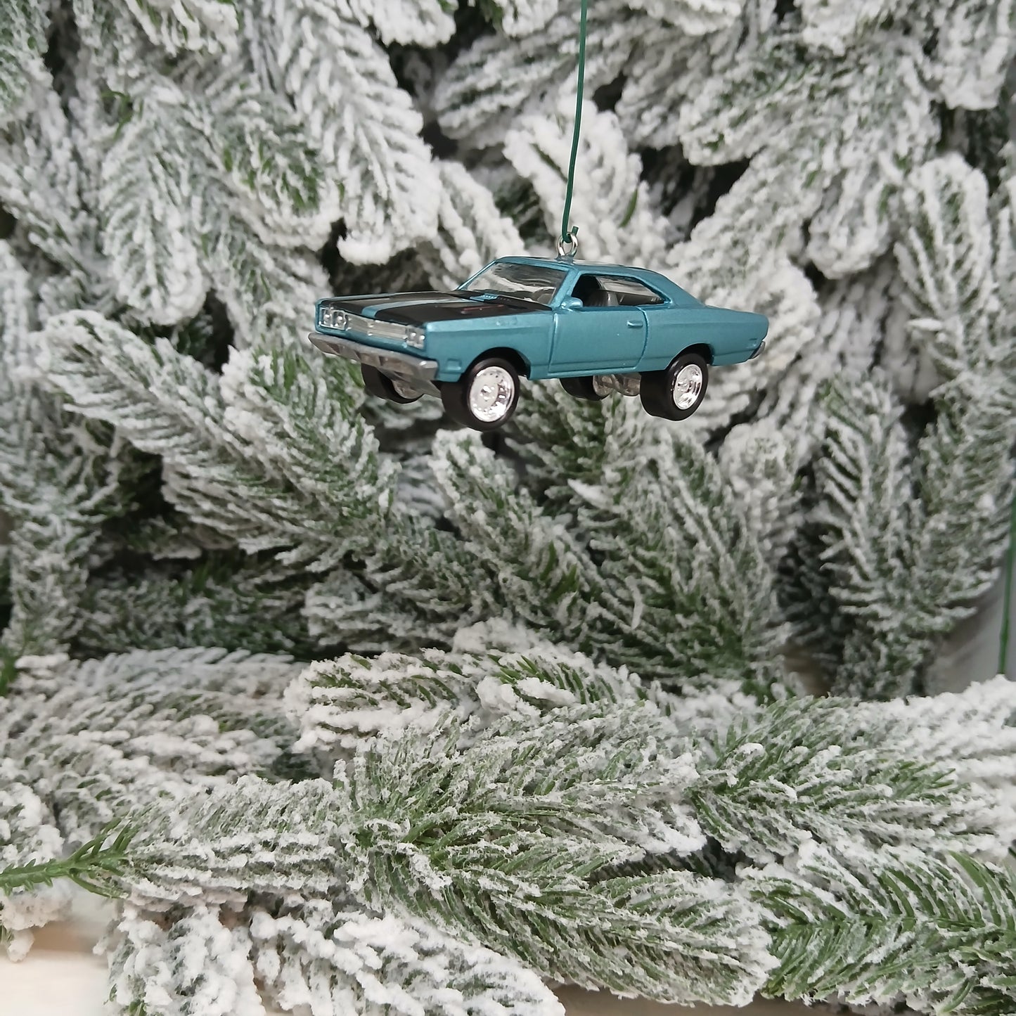 Plymouth Roadrunner Ornament 1969 Mopar Christmas Tree Decoration Gift Classic Car (Copy)