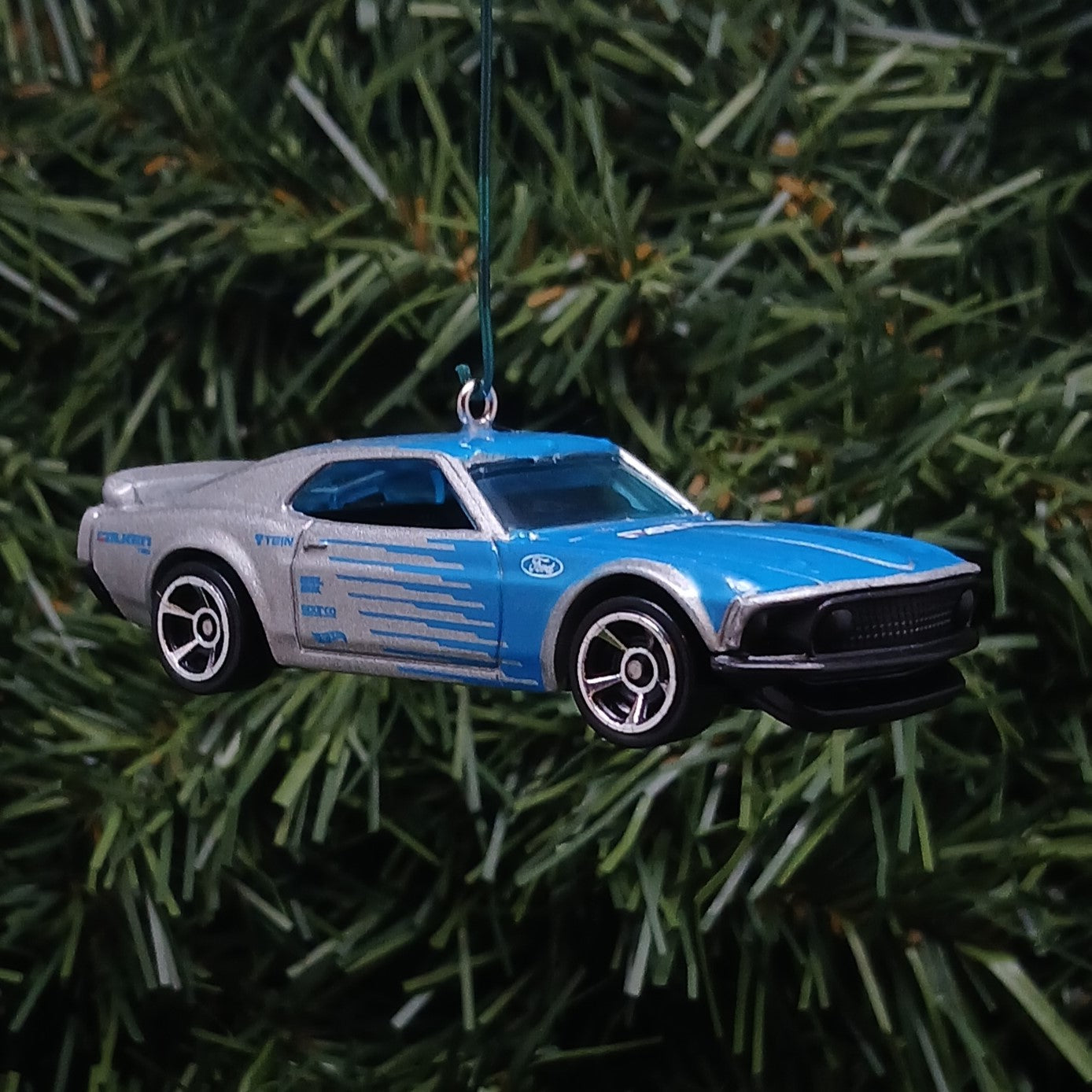 Ford 1969 Mustang Ornament Christmas Gift Xmas Tree Decoration