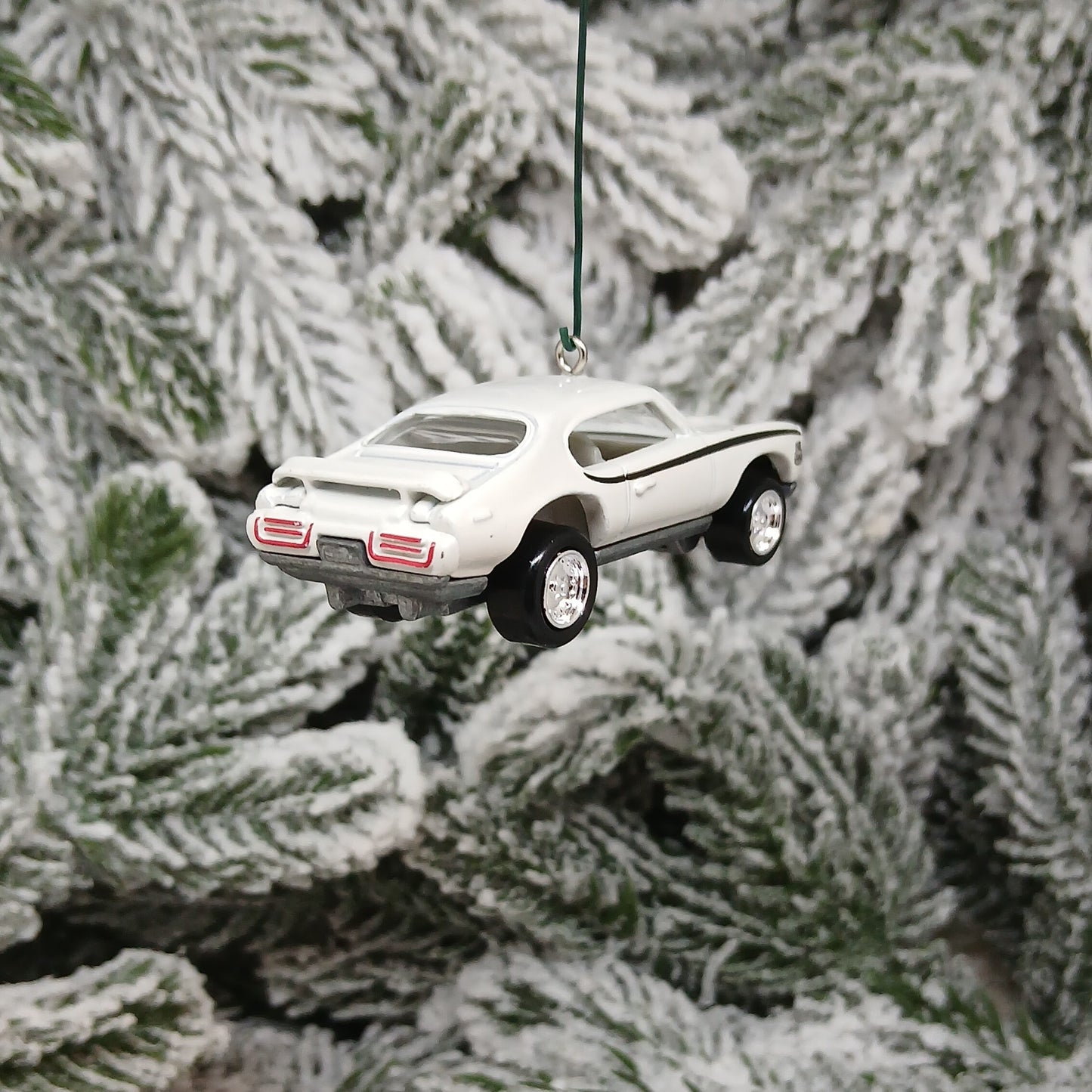 PONTIAC GTO JUDGE 1969 Ornament Christmas Tree Decoration Unique Automotive Xmas Gift Idea White Hood Opens