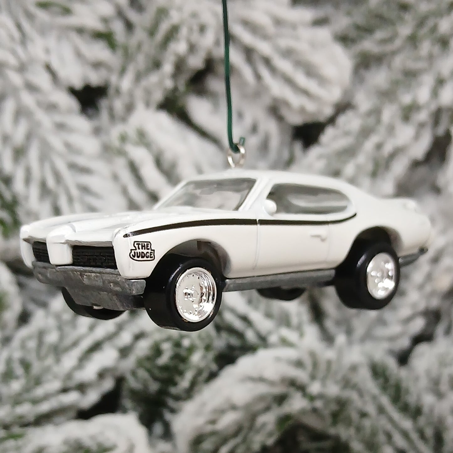 PONTIAC GTO JUDGE 1969 Ornament Christmas Tree Decoration Unique Automotive Xmas Gift Idea White Hood Opens