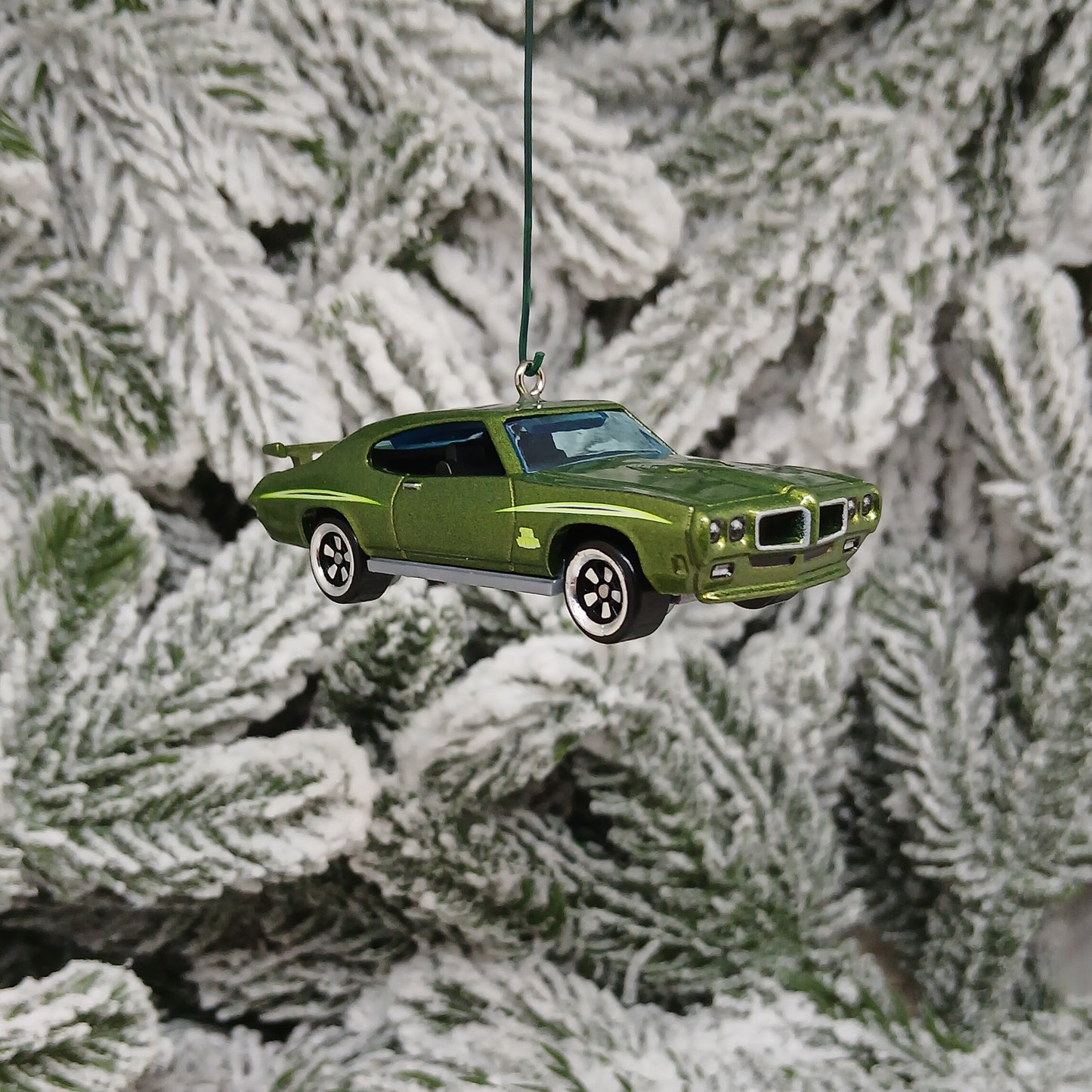 PONTIAC GTO 1970 Ornament Christmas Tree Decoration Unique Gift The Judge Green