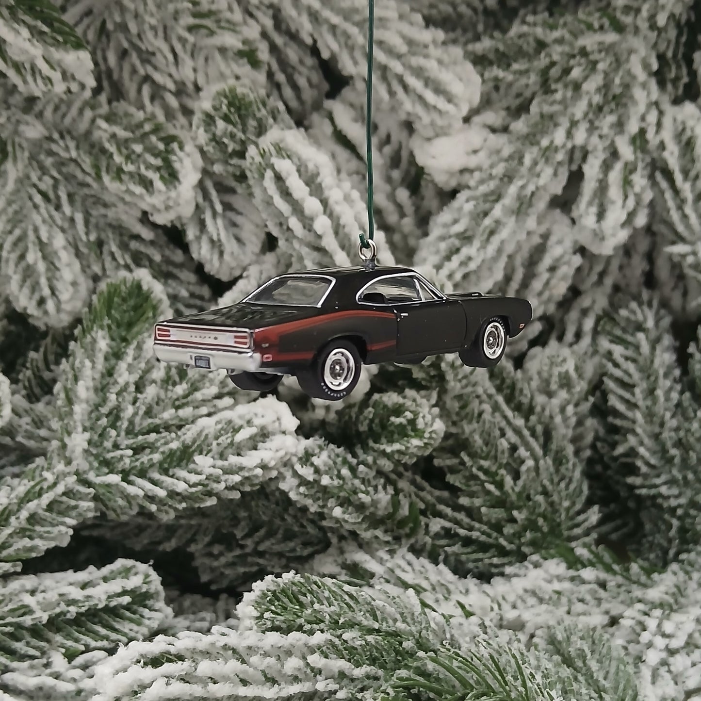 Dodge 1970 Super Bee Ornament Christmas Gift Mopar Coronet Black Hood Opens