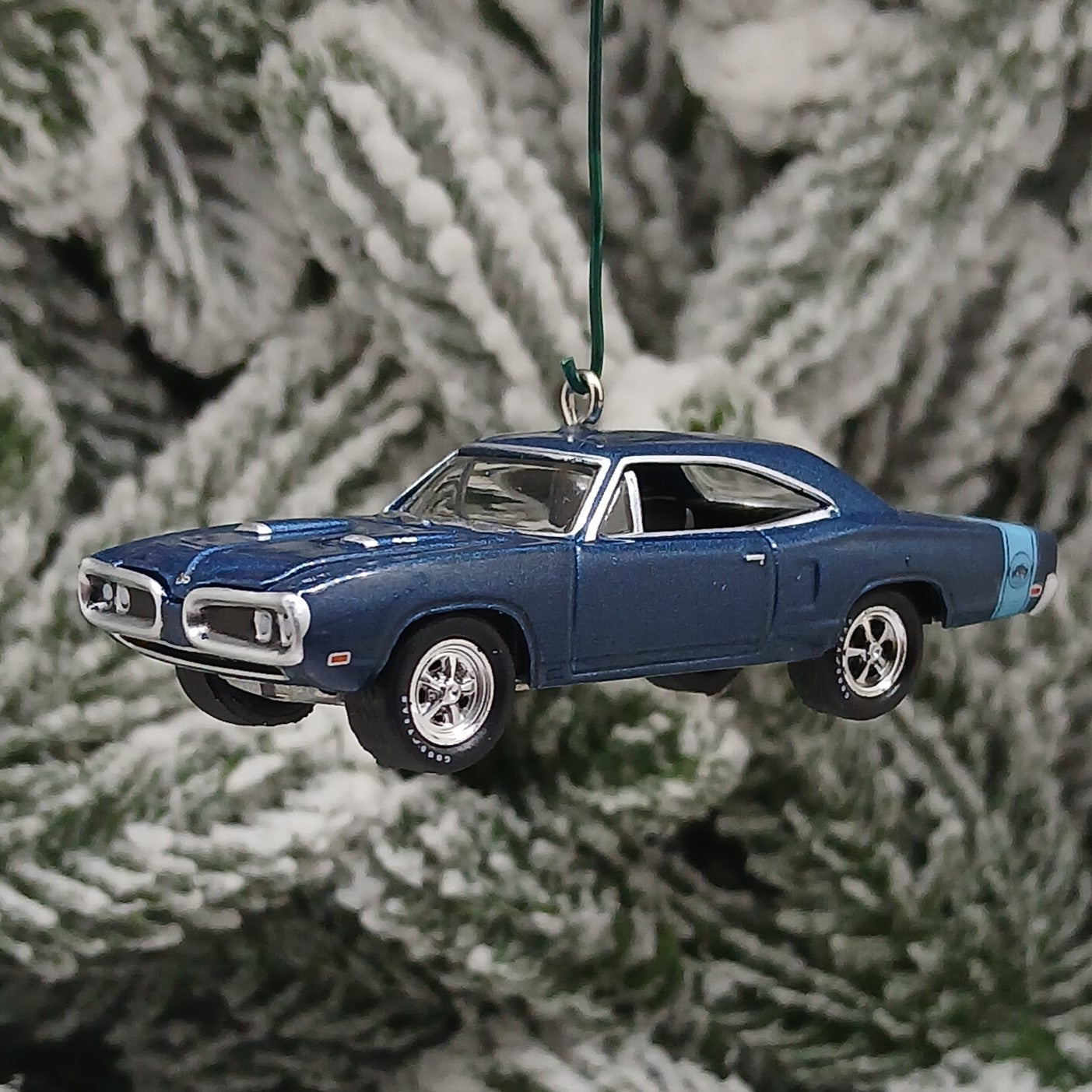Dodge 1970 Super Bee Ornament Christmas Gift Mopar Coronet Blue Hood Opens