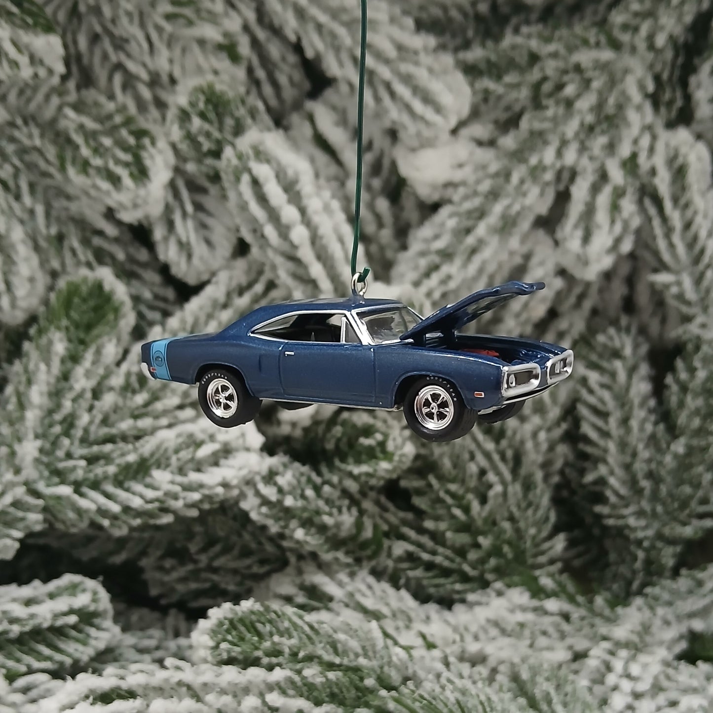 Dodge 1970 Super Bee Ornament Christmas Gift Mopar Coronet Blue Hood Opens