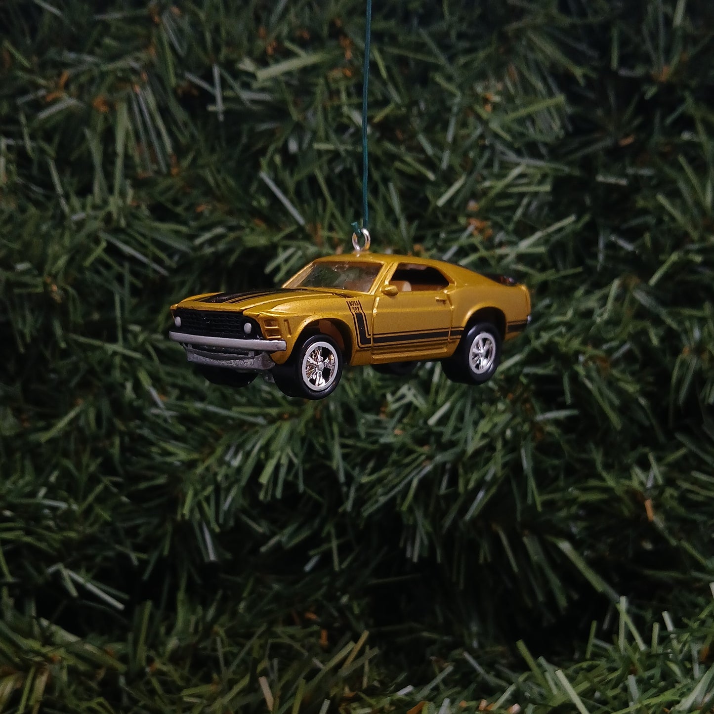 Ford 1970 Mustang Ornament Christmas Gift Boss 302 Xmas Tree Decoration Gold