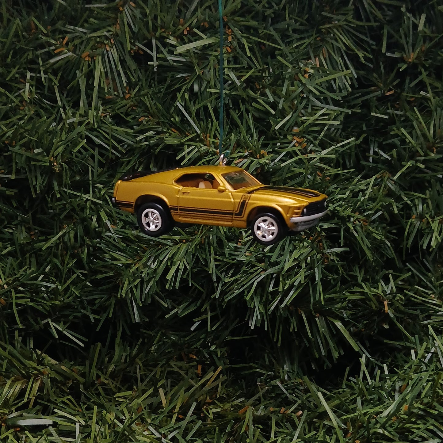 Ford 1970 Mustang Ornament Christmas Gift Boss 302 Xmas Tree Decoration Gold
