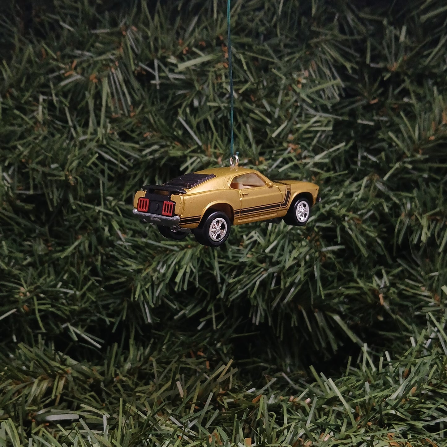 Ford 1970 Mustang Ornament Christmas Gift Boss 302 Xmas Tree Decoration Gold