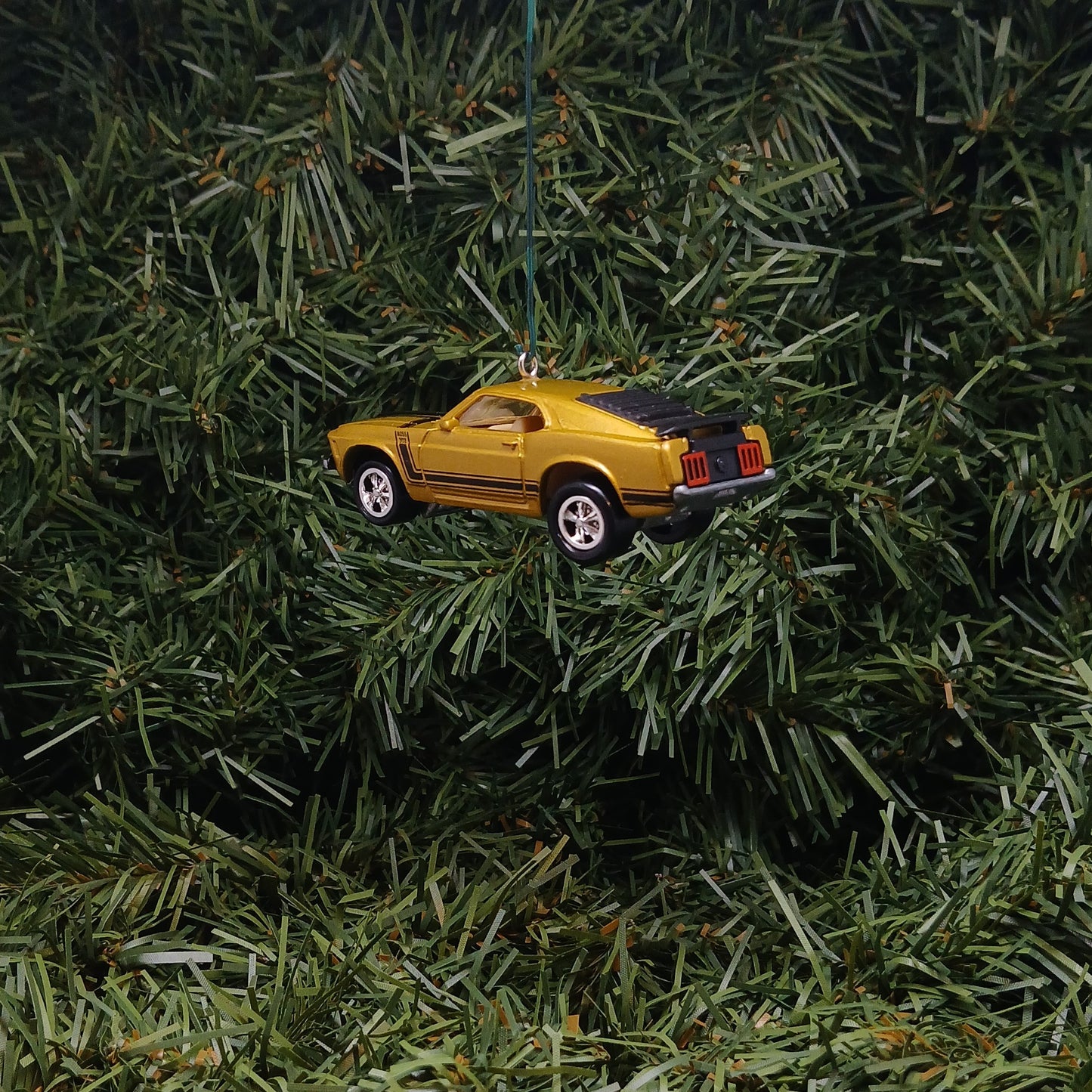Ford 1970 Mustang Ornament Christmas Gift Boss 302 Xmas Tree Decoration Gold