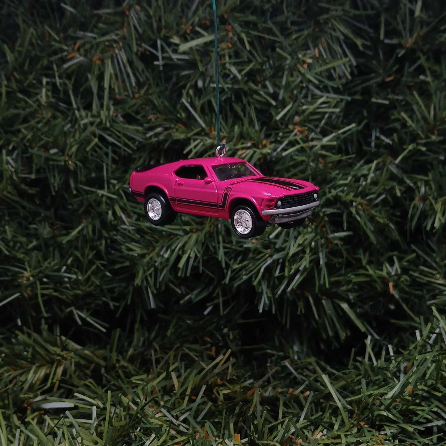 Ford 1970 Mustang Ornament Christmas Gift Boss 302 Xmas Tree Decoration Pink/Purple